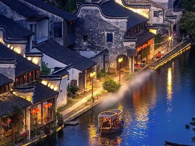 请问随时随地都可以乘坐一喂顺风车吗？